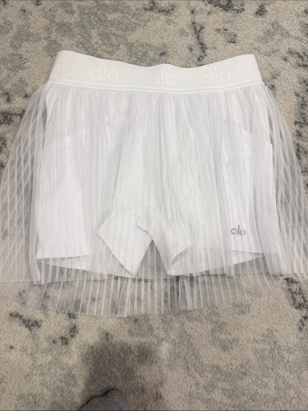 ALO Yoga White Sheer Tulle Skirted Bike Shorts/ Tennis Skirt
